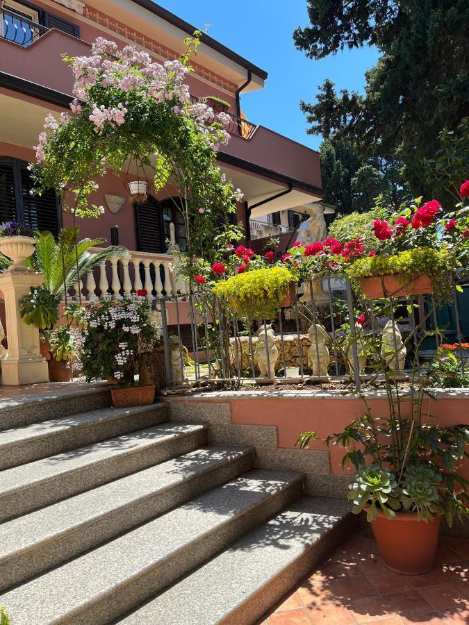 B&B Villa Regina 圣多米尼卡 外观 照片